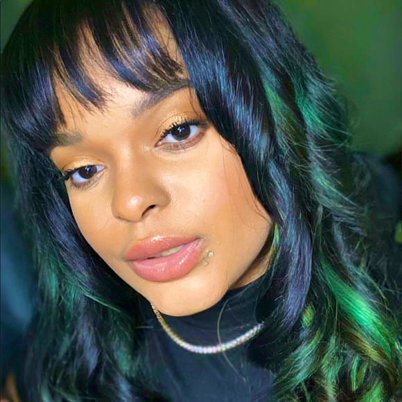 Meet your Posher, Jadaa - Picture 1 of 4